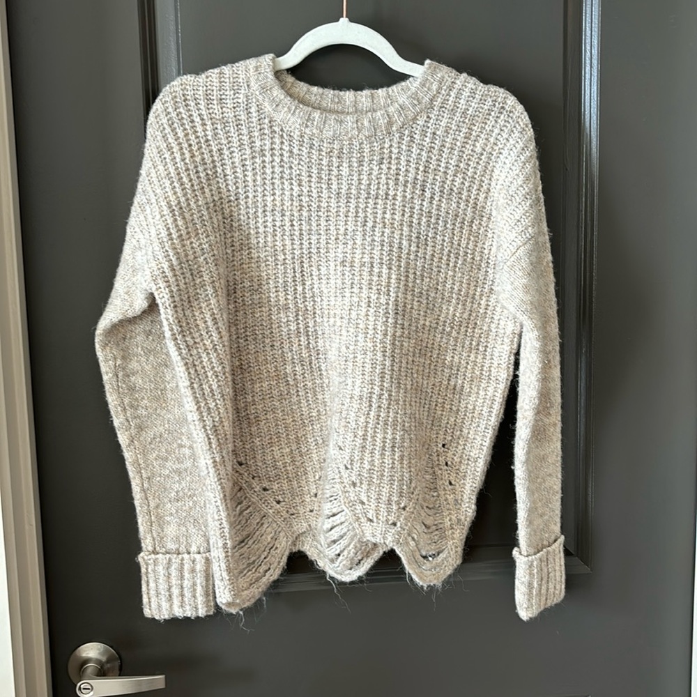 Wool sweater never worn size small